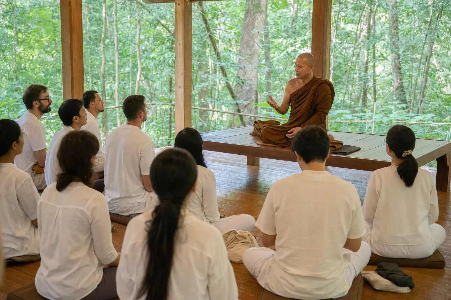Vipassana and Samatha meditation at Wat Pa Tam Wua